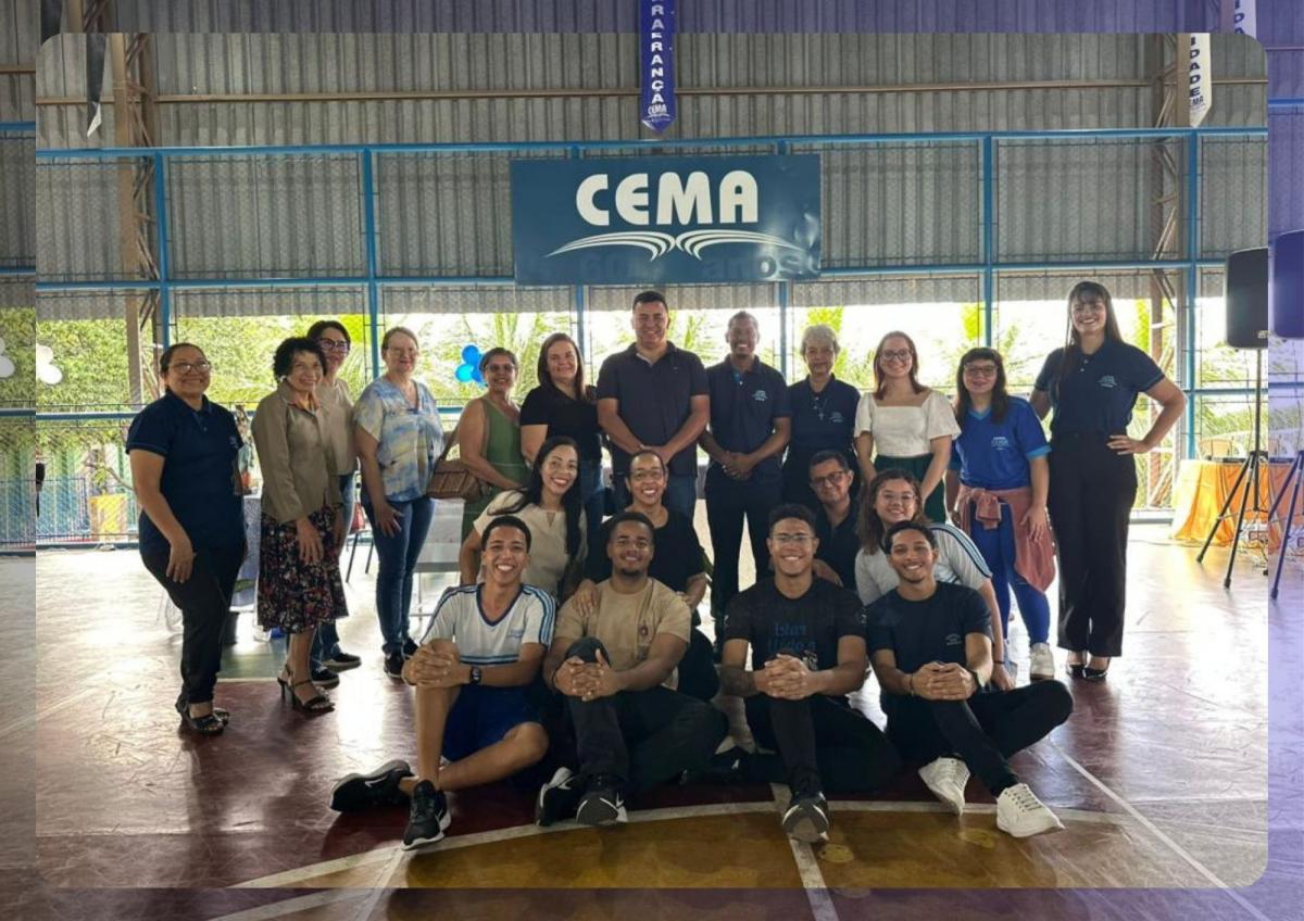 Alunos do turno matutino celebram os 75 anos do Co