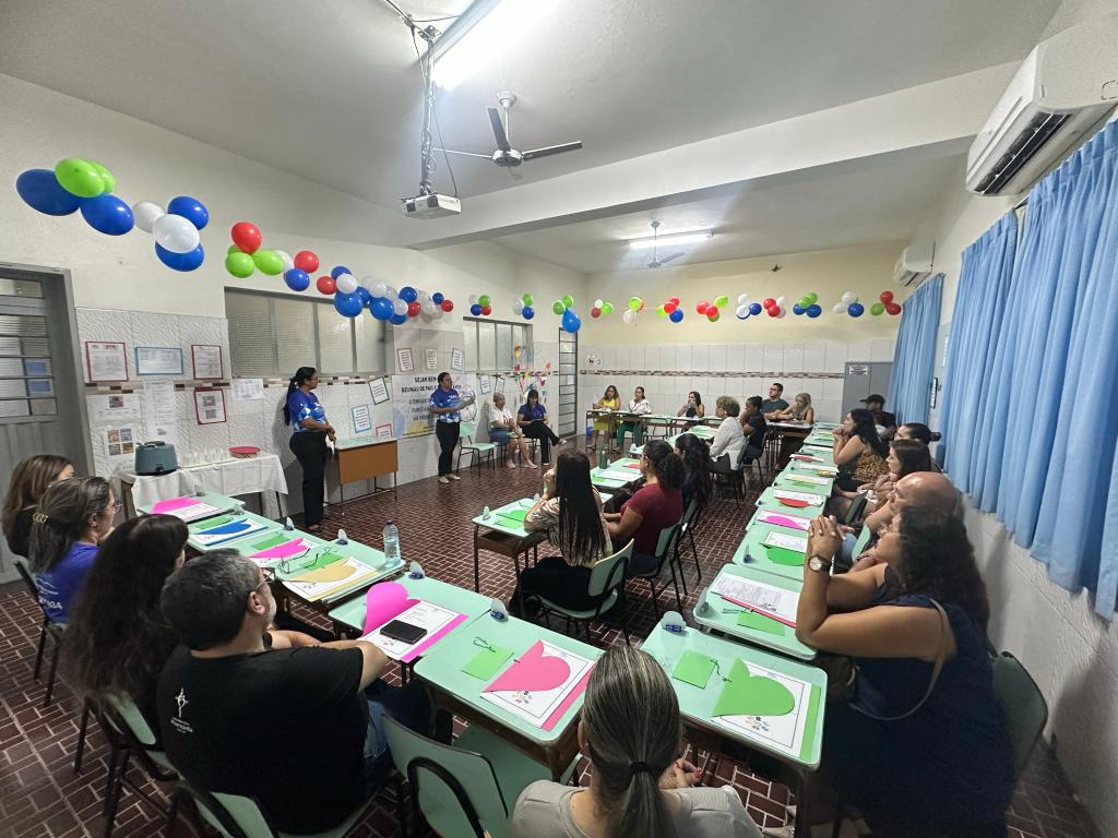 Pais e Escola Unidos: CEMA Promove Encontro para Discutir o Futuro dos Alunos do Ensino Fundamental