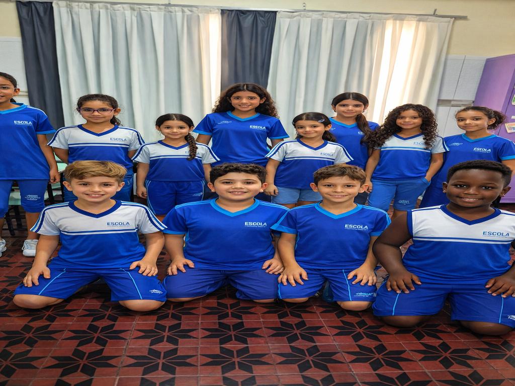 Colégio CEMA Lança Novo Uniforme em Comemoração aos 75 Anos: “Tradição que Veste o Futuro”