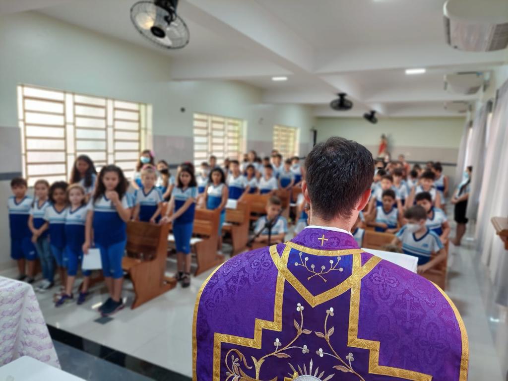 Missa - Colégio CEMA