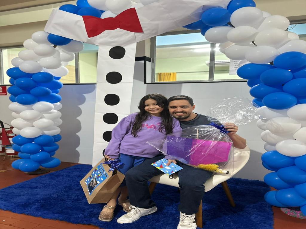 Colégio CEMA: Dia dos Pais inesquecível com muita brincadeira e emoção