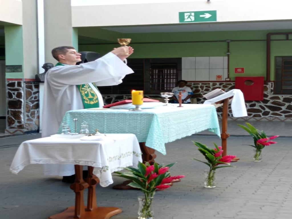 Missa final de semestre colégio CEMA