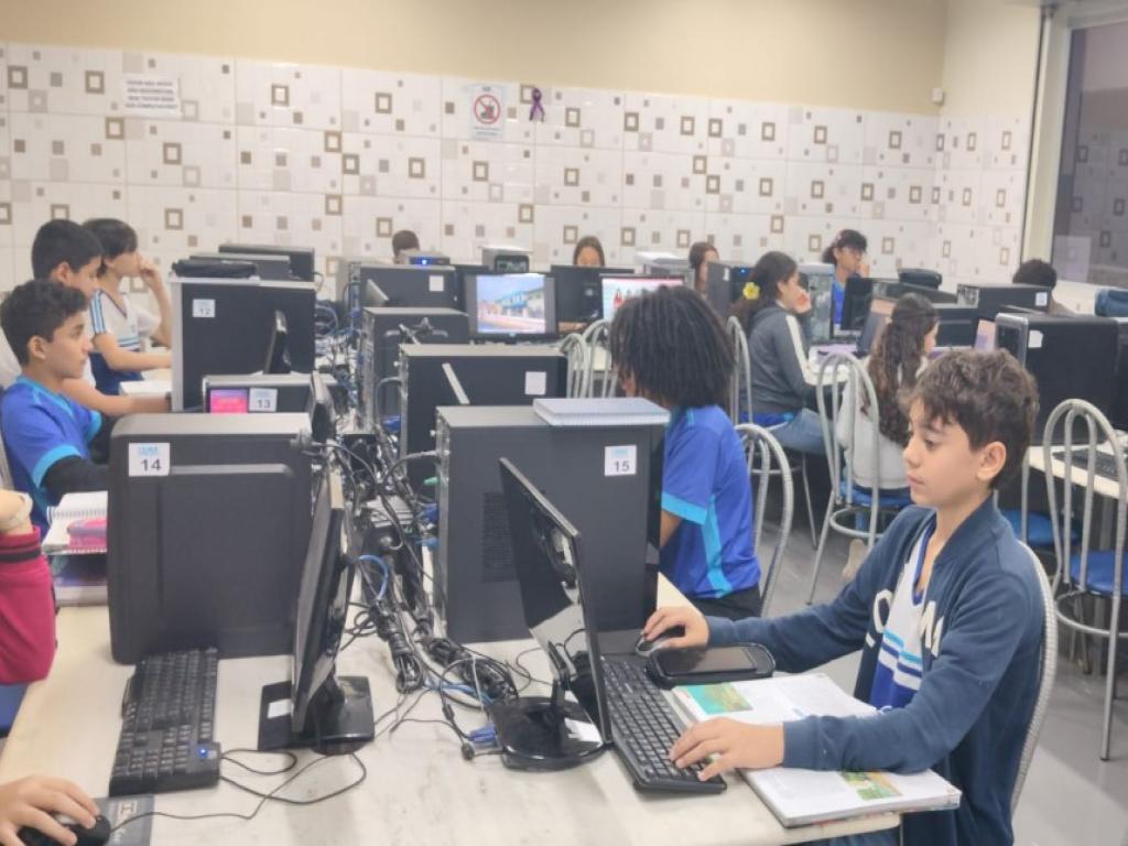 7º Ano Amplia Conhecimentos em Ciências com Atividades da Plataforma Eureka